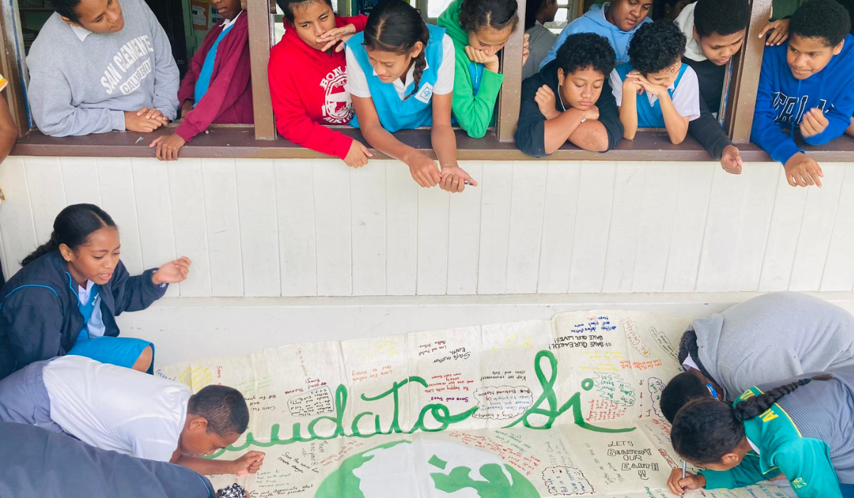 Students at Stella Marist Primary School - Ioane Nawaikula 